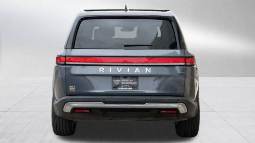 2022 Rivian R1S 7PDSGABL7NN001442