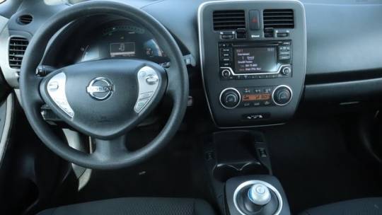 2017 Nissan LEAF 1N4BZ0CP8HC306077