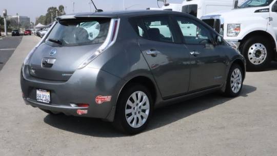 2017 Nissan LEAF 1N4BZ0CP8HC306077