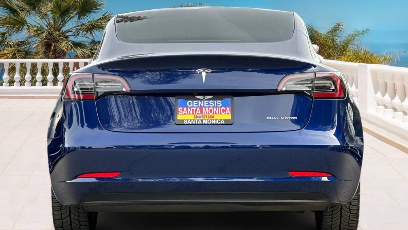 2018 Tesla Model 3 5YJ3E1EB3JF096417