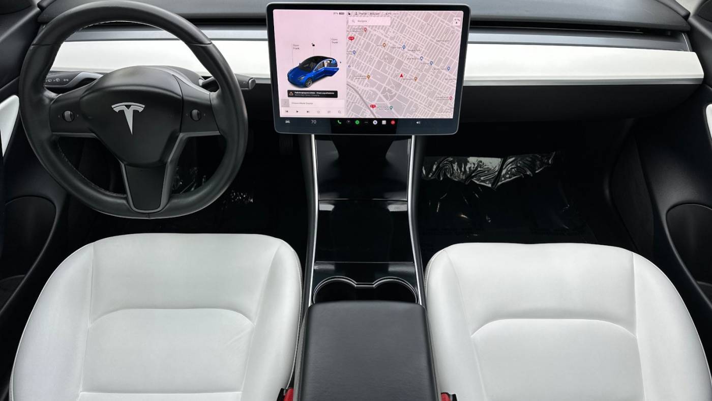 2018 Tesla Model 3 5YJ3E1EB3JF096417