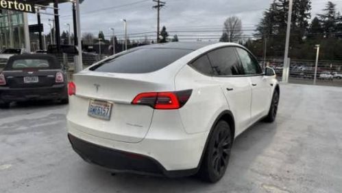 2020 Tesla Model Y 5YJYGDEE4LF056040