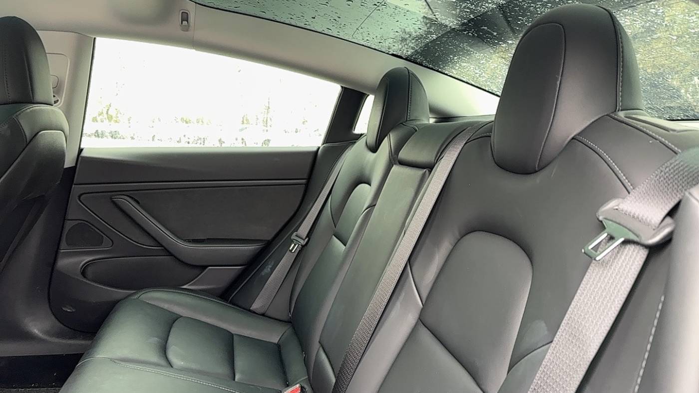2019 Tesla Model 3 5YJ3E1EA7KF400969