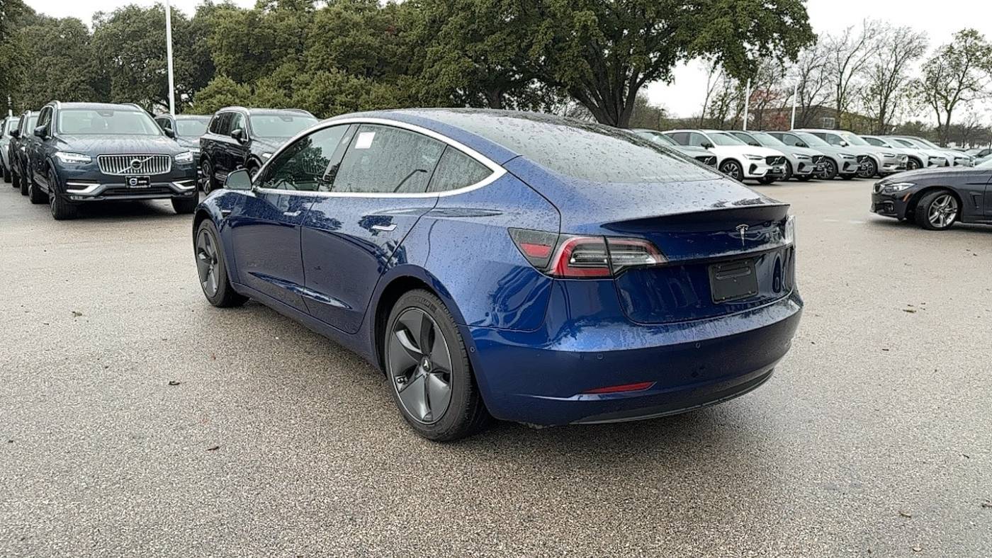 2019 Tesla Model 3 5YJ3E1EA7KF400969