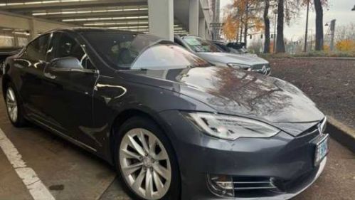 2018 Tesla Model S 5YJSA1E28JF266438