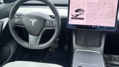 2021 Tesla Model Y 5YJYGDEE9MF203194