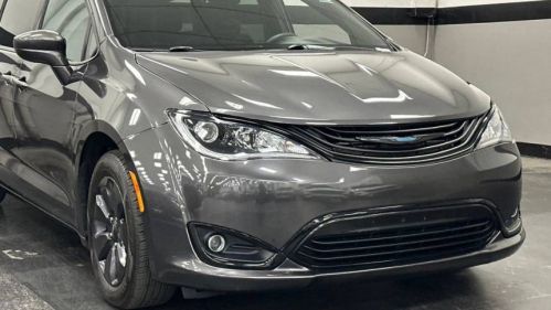 2019 Chrysler Pacifica 2C4RC1H74KR657737