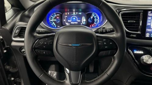 2019 Chrysler Pacifica 2C4RC1H74KR657737