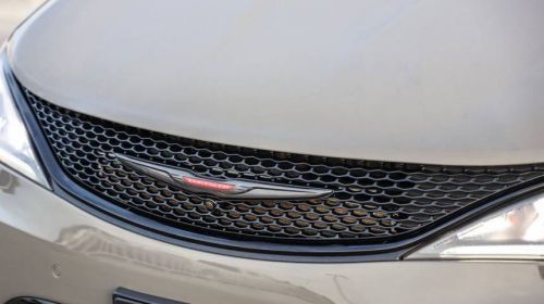 2020 Chrysler Pacifica 2C4RC1N78LR240787