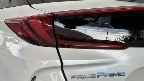 2017 Toyota Prius Prime JTDKARFPXH3023021