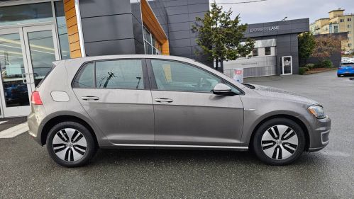 2016 Volkswagen e-Golf WVWPP7AU1GW915015