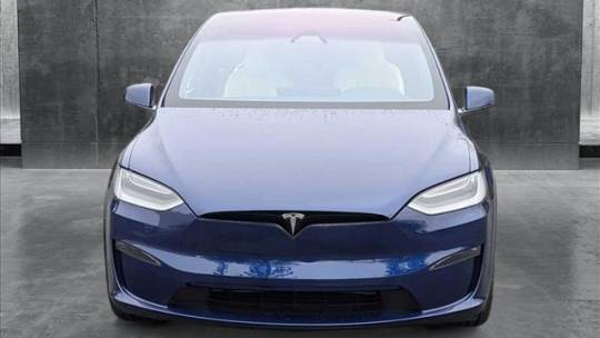 2022 Tesla Model X 7SAXCBE62NF337103