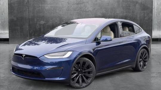 2022 Tesla Model X 7SAXCBE62NF337103