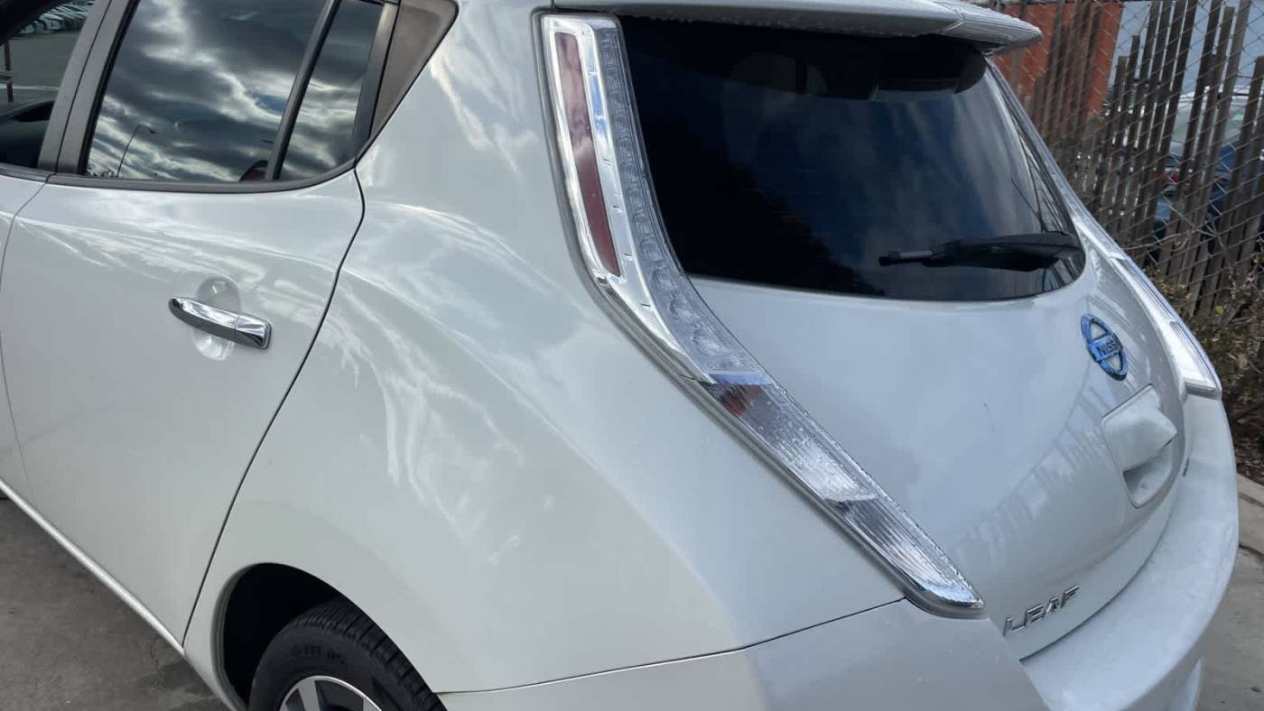 2017 Nissan LEAF 1N4BZ0CP1HC301383