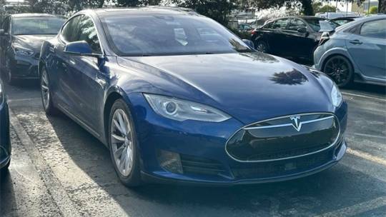 2016 Tesla Model S 5YJSA1E23GF133966