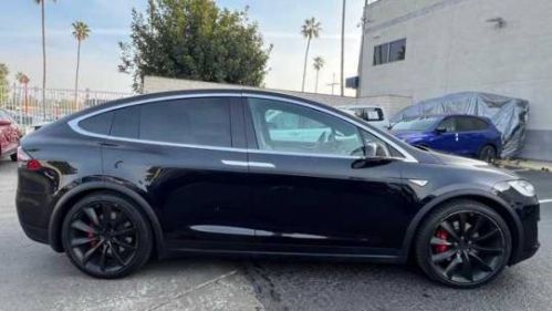 2016 Tesla Model X 5YJXCBE42GF005824