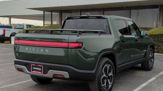 2024 Rivian R1T 7FCTGBAA6RN033364