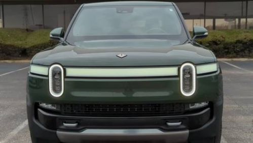 2024 Rivian R1T 7FCTGBAA6RN033364