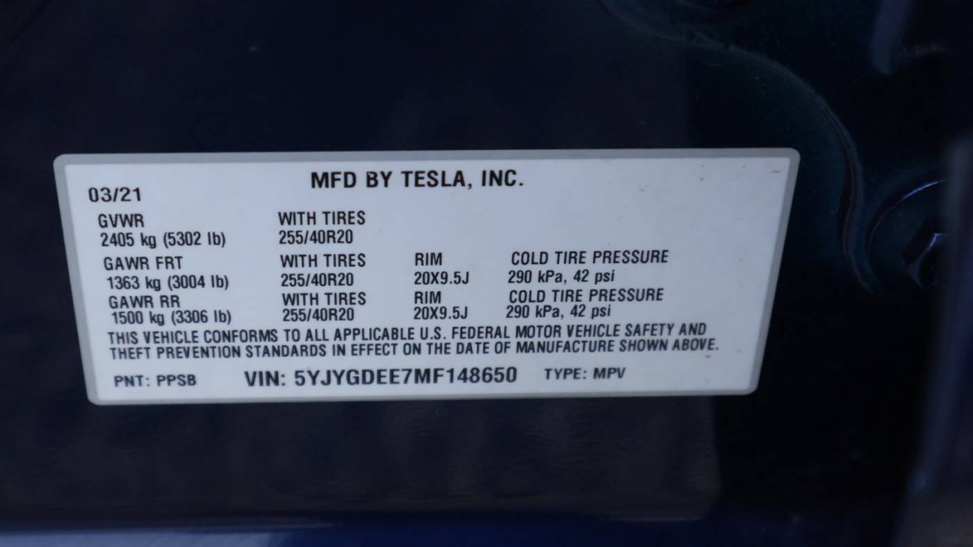 2021 Tesla Model Y 5YJYGDEE7MF148650