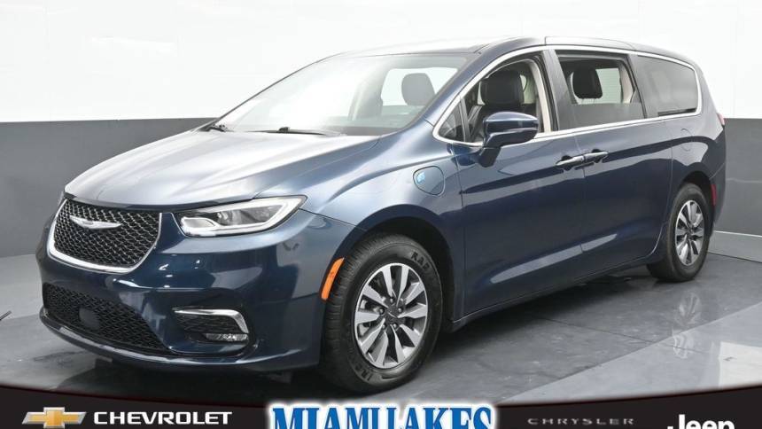 2022 Chrysler Pacifica 2C4RC1L73NR137072