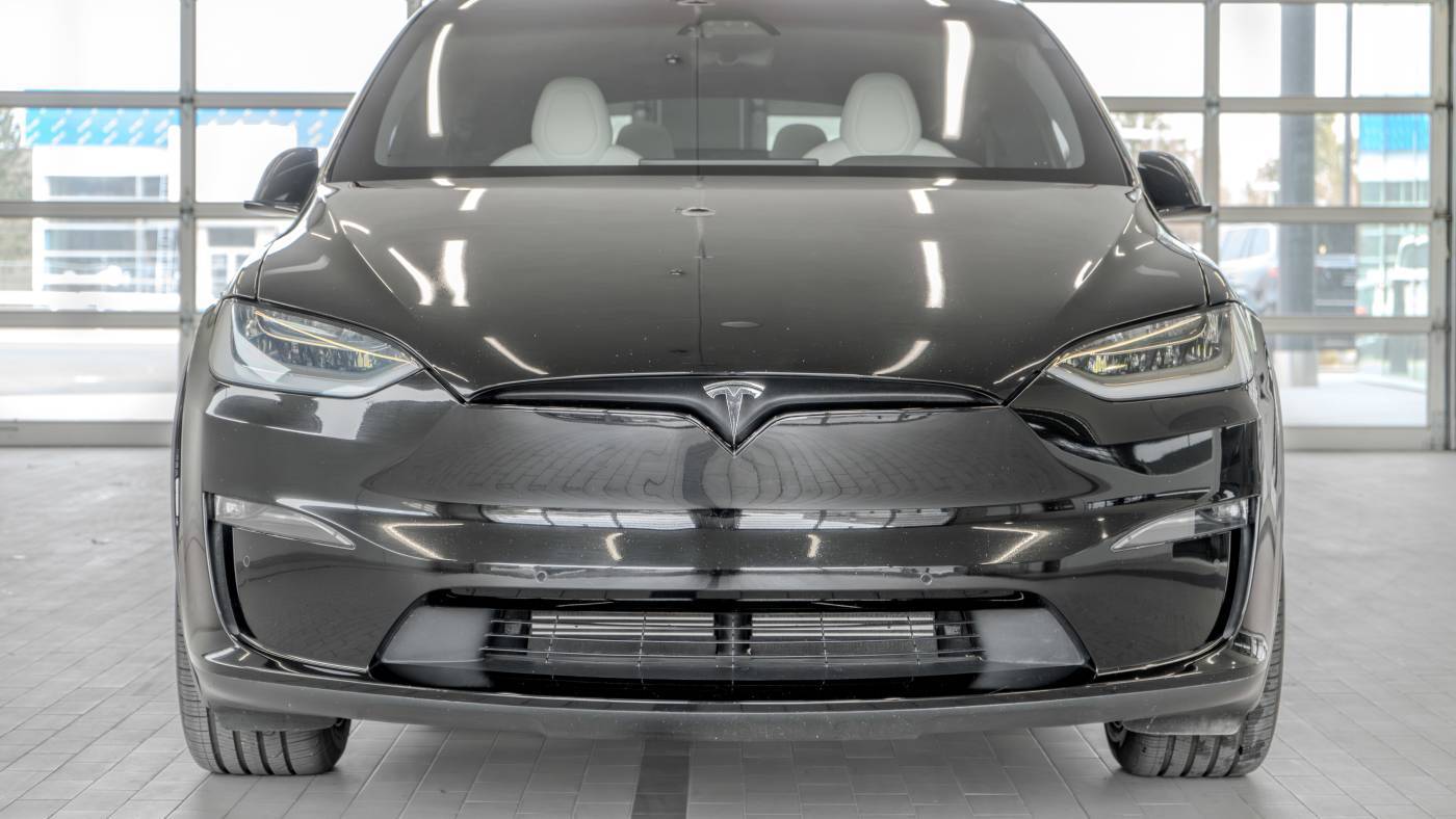 2022 Tesla Model X 7SAXCBE61NF331387