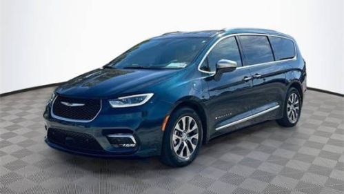 2022 Chrysler Pacifica 2C4RC1N70NR137396