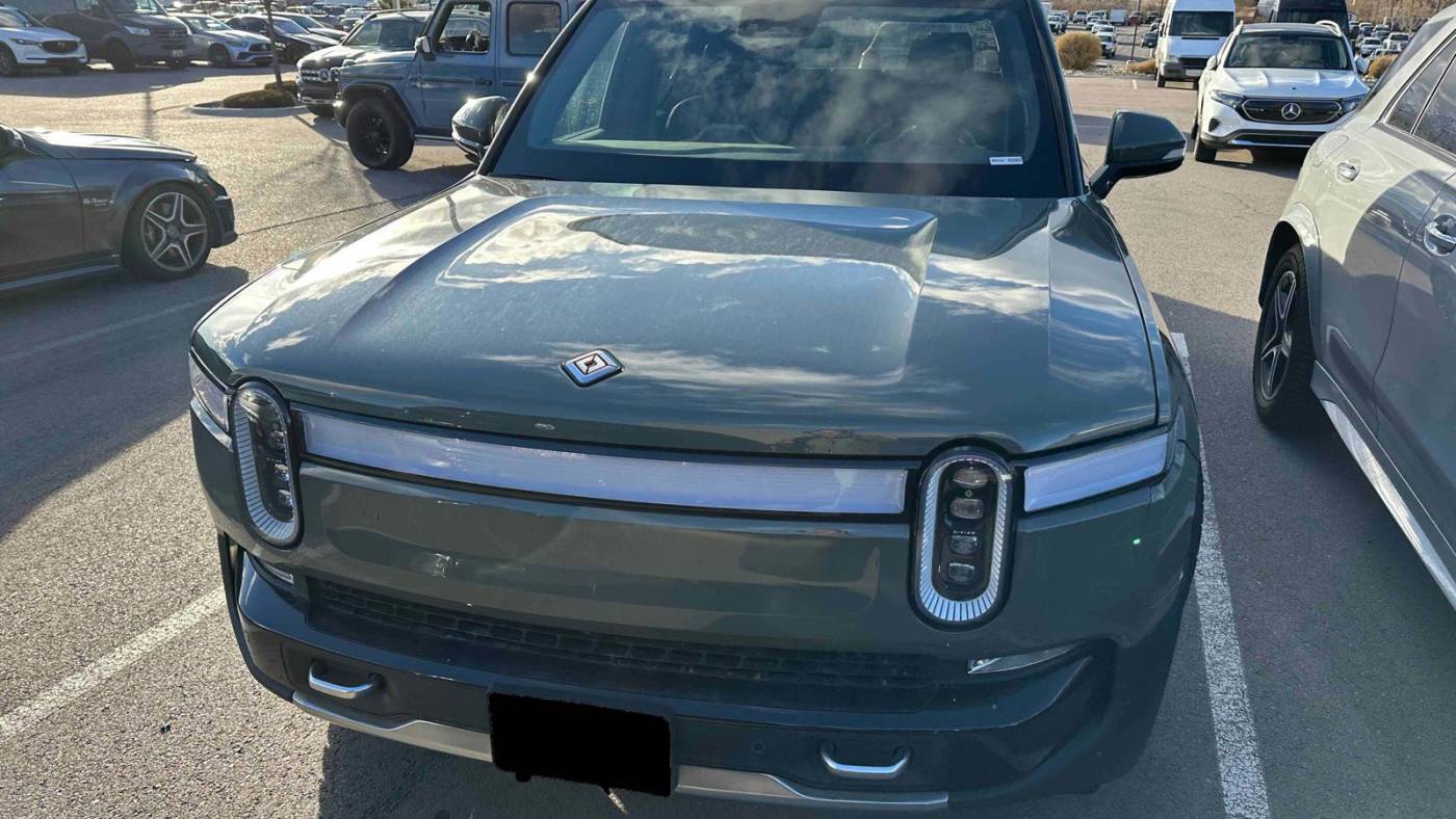 2022 Rivian R1T 7FCTGAAL0NN002469