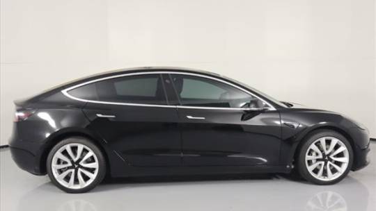 2018 Tesla Model 3 5YJ3E1EA4JF060162