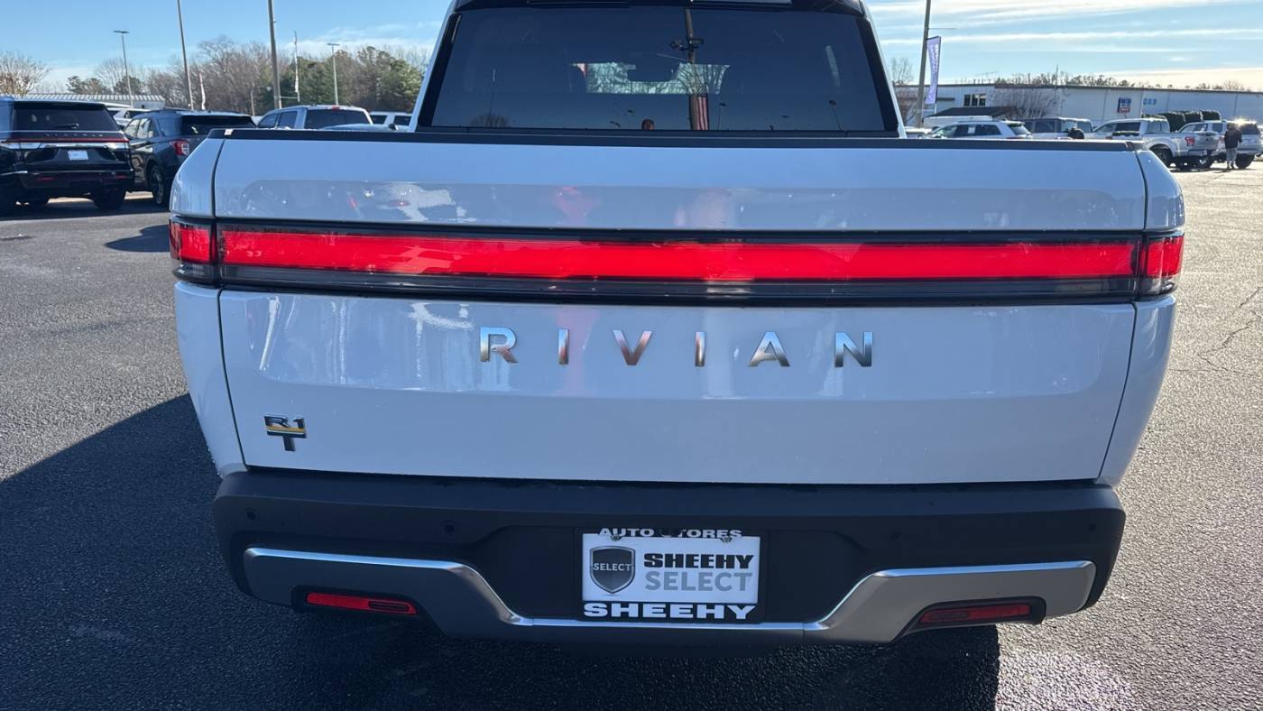 2023 Rivian R1T 7FCTGAAA1PN019587