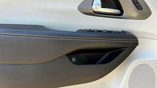 2022 Chrysler Pacifica 2C4RC1L76NR236632
