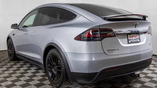 2018 Tesla Model X 5YJXCAE2XJF088676