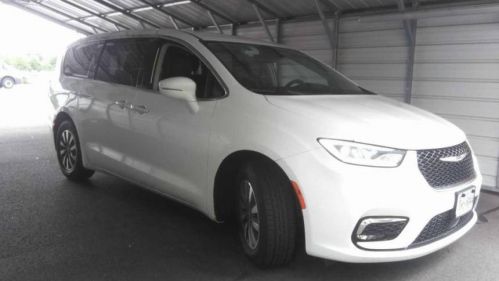 2022 Chrysler Pacifica 2C4RC1L78NR164140