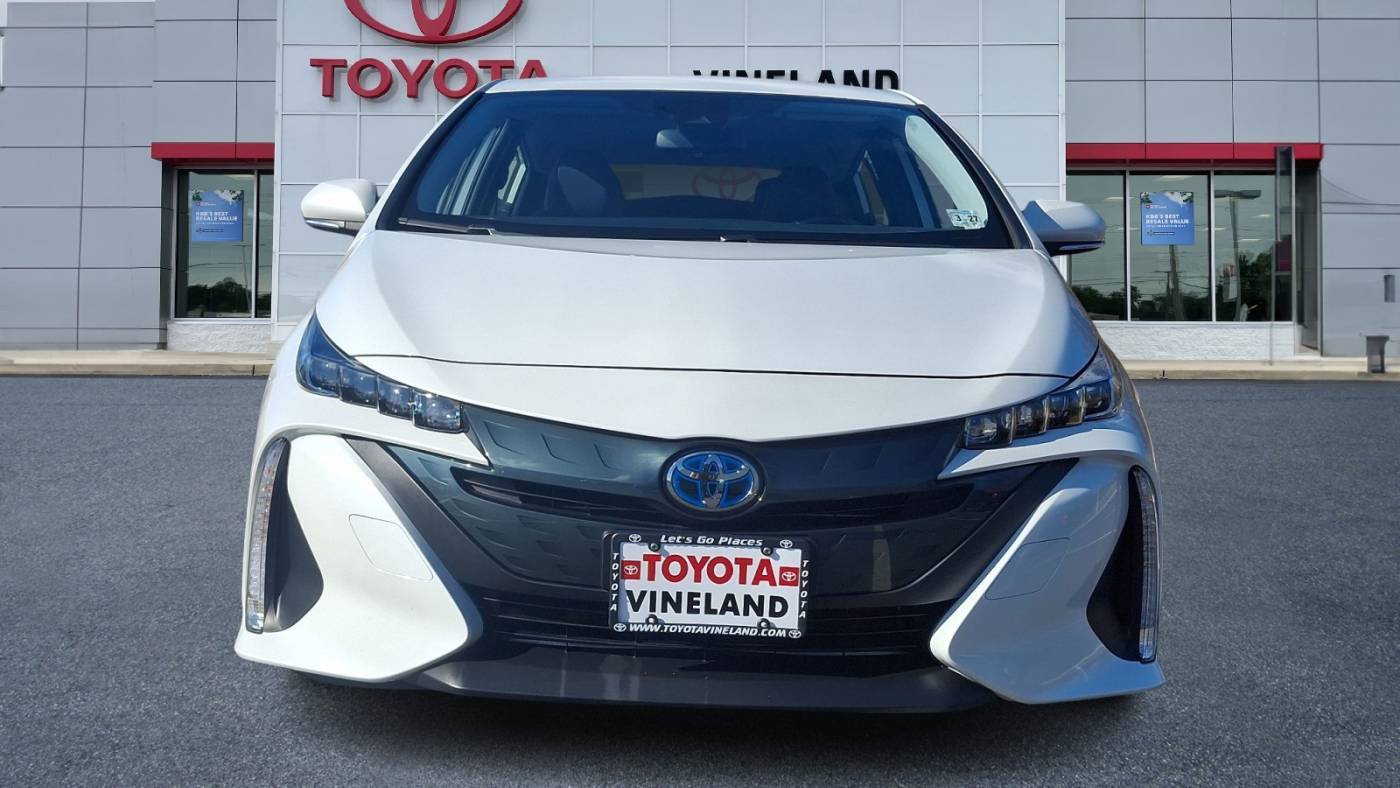 2022 Toyota Prius Prime JTDKAMFP5N3210259