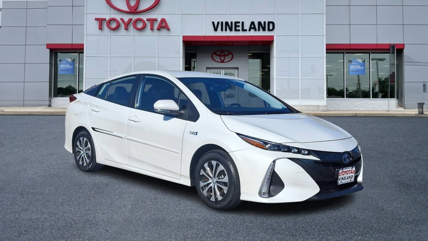 2022 Toyota Prius Prime JTDKAMFP5N3210259