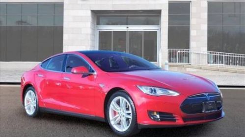 2014 Tesla Model S 5YJSA1H21EFP62781