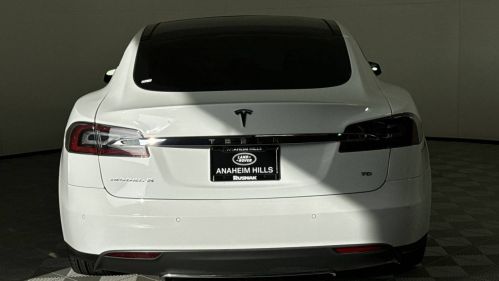 2016 Tesla Model S 5YJSA1E16GF124945