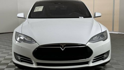 2016 Tesla Model S 5YJSA1E16GF124945