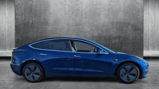 2019 Tesla Model 3 5YJ3E1EA4KF436134