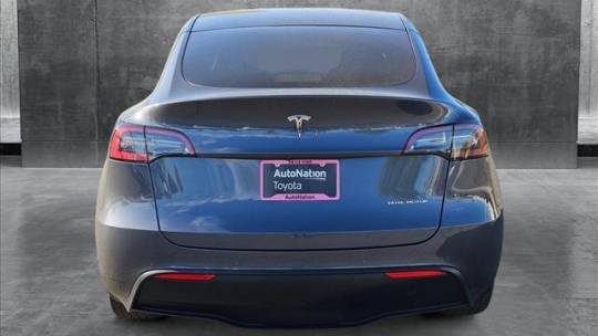 2021 Tesla Model Y 5YJYGDEE9MF279272