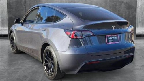 2021 Tesla Model Y 5YJYGDEE9MF279272