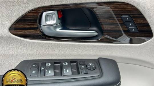 2023 Chrysler Pacifica 2C4RC1S78PR558709
