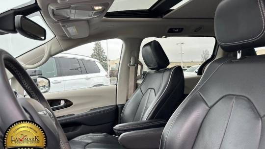 2023 Chrysler Pacifica 2C4RC1S78PR558709