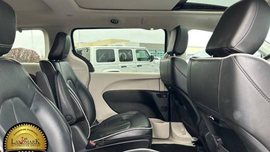 2023 Chrysler Pacifica 2C4RC1S78PR558709