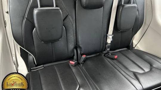 2023 Chrysler Pacifica 2C4RC1S78PR558709