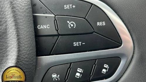2023 Chrysler Pacifica 2C4RC1S78PR558709
