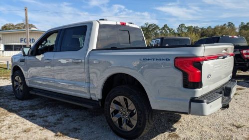 2024 Ford F-150 Lightning 1FT6W5L7XRWG09704