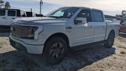 2024 Ford F-150 Lightning 1FT6W5L7XRWG09704