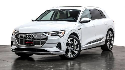 2021 Audi e-tron WA1LAAGE6MB011526