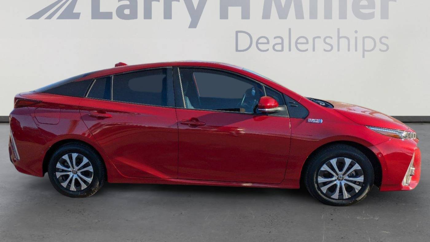 2021 Toyota Prius Prime JTDKAMFP1M3169370