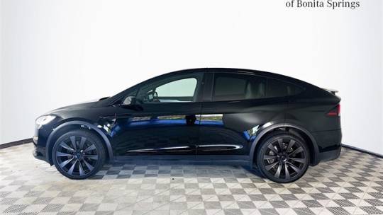 2022 Tesla Model X 7SAXCBE69NF333646